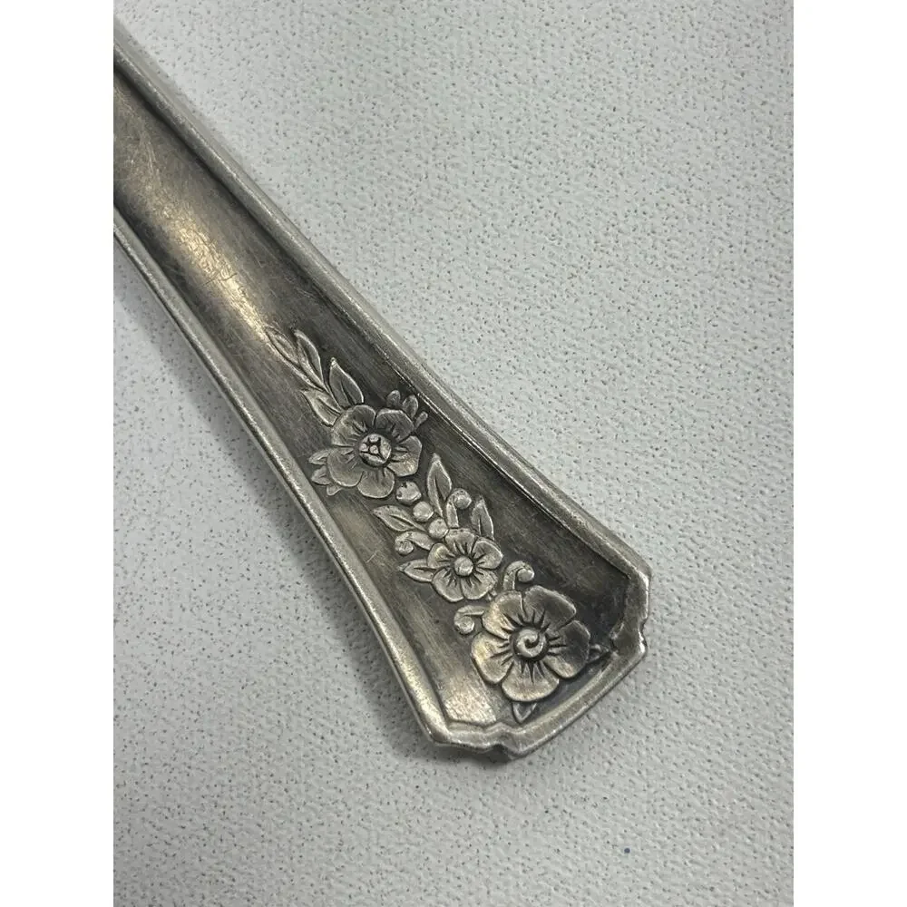 Oneida Tudor Plate Queen Bess II Pierced Pie Server Pastry Cake Serving Spoon